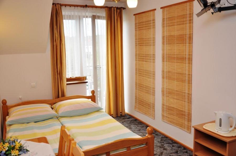 Jantar Hotel Ostrowo  Exterior photo