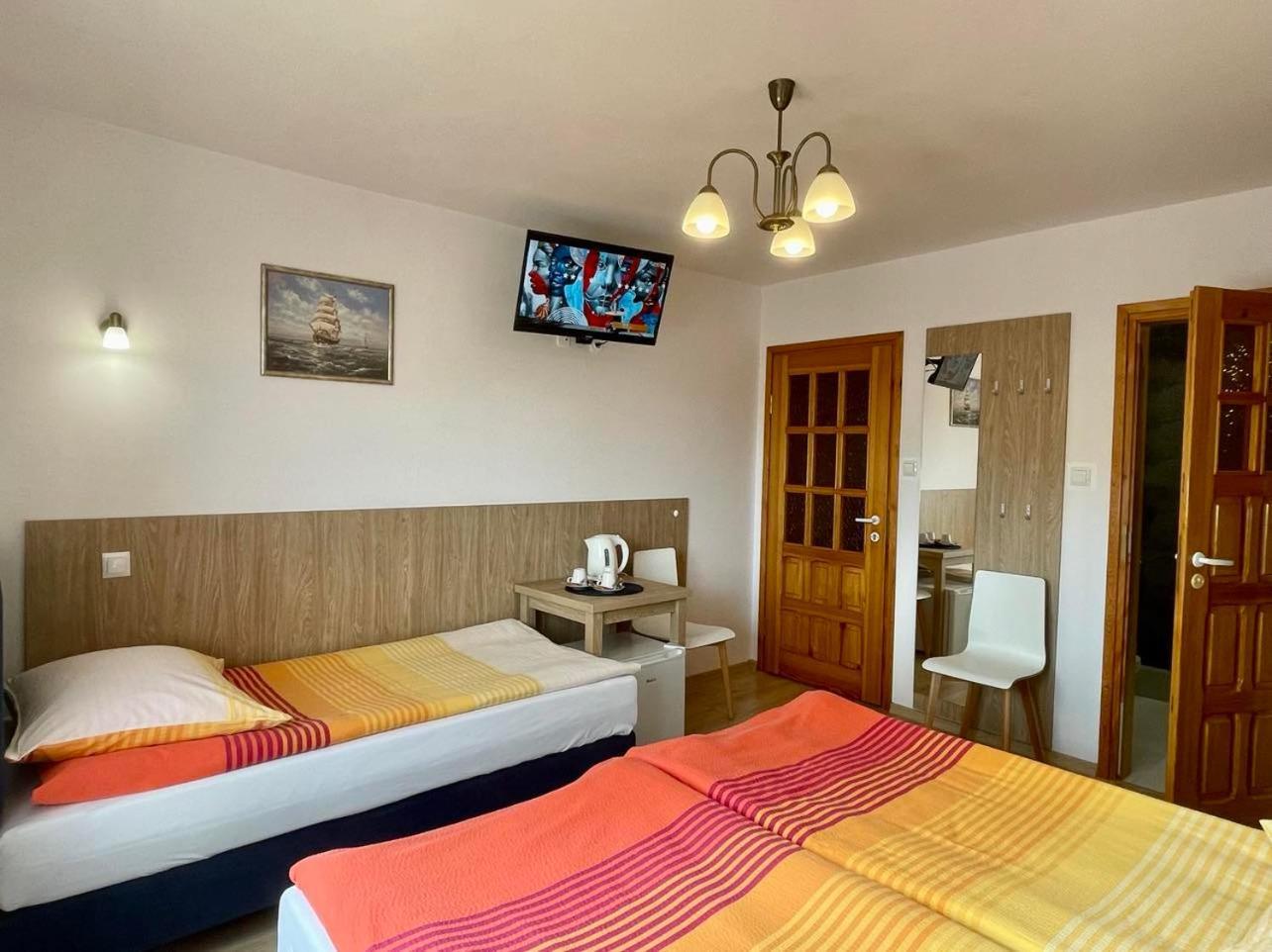 Jantar Hotel Ostrowo  Exterior photo